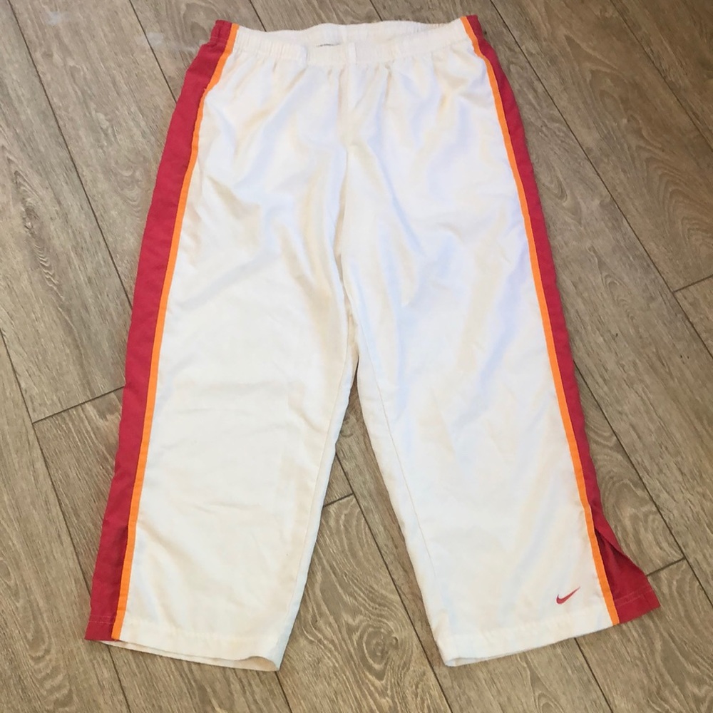Nike Capri Golf/Comfort Pants - Picture 2 of 3